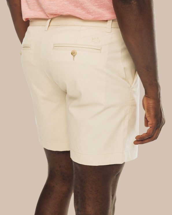 channel-marker-7-short-light-khaki-detail-7527