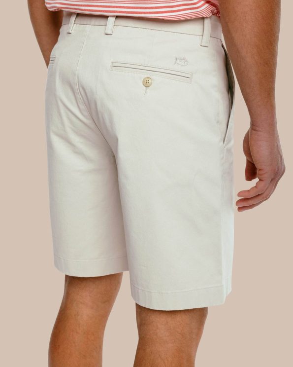 channel-marker-9-short-light-khaki-detail-7825