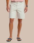 channel-marker-9-short-sandstone-khaki-front-7825