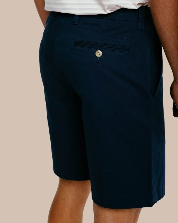 channel-marker-9-short-true-navy-detail-7825