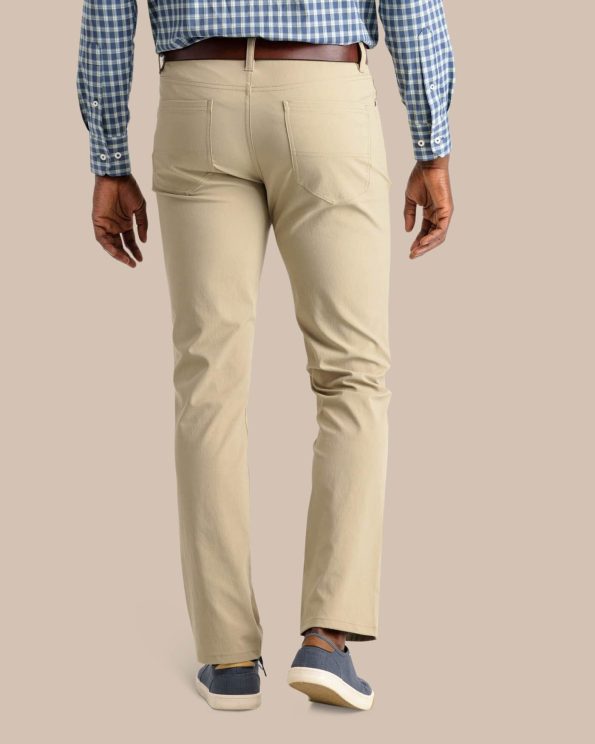 intercoastal-performance-pant-sandstone-khaki-back-4115_ce90cde8-ee33-49d8-8286-a1ddc3c2e36e