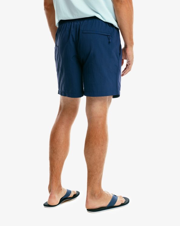 shoreline-6-inch-short-true-navy-model-back-8607_f64e7a87-3e4f-4524-aaf3-6183e9143047