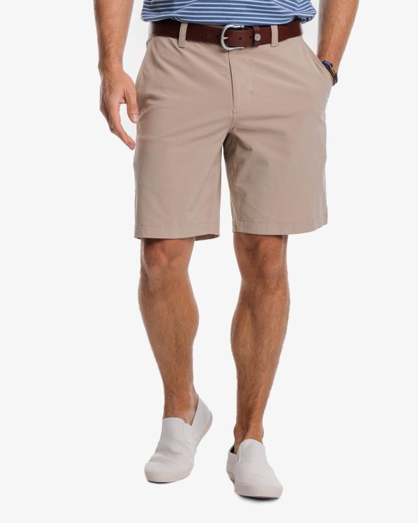 t3-gulf-9-inch-performance-short-sandstone-khaki-front-4744_013521db-c942-4a08-8777-a69428ac2a87