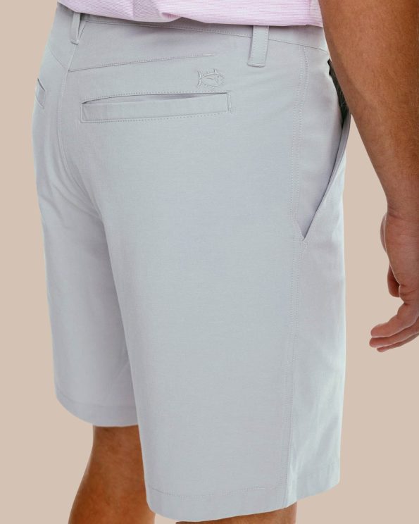 t3-gulf-9-performance-short-seagull-grey-detail-4744