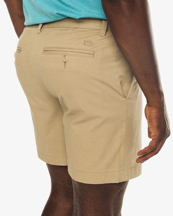 the-new-channel-marker-7-inch-short-sandstone-khaki-pocket-7527_7daddc03-6bac-4d24-b3aa-54e2297fe68c
