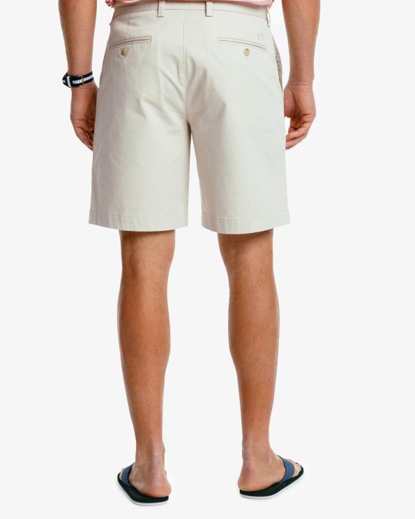 the-new-channel-marker-9-inch-short-light-khaki-back-7825_00100cc3-6c1c-4aff-be98-ed2ee22211f6